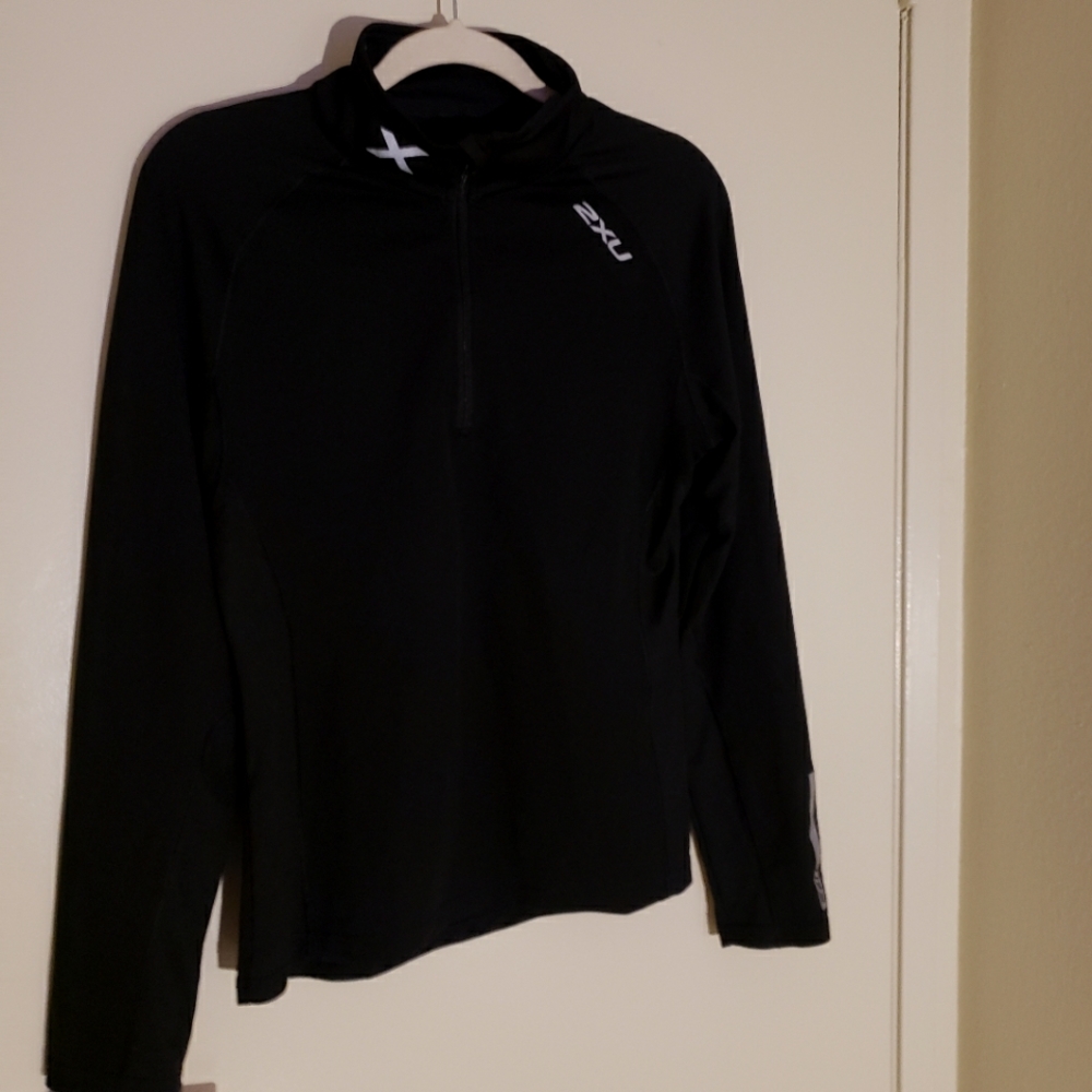 Black 2XU Excercise Top